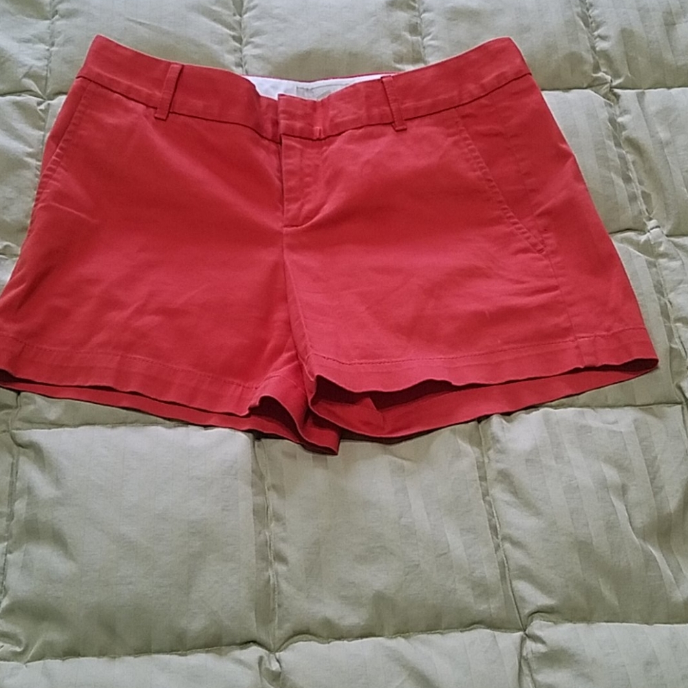 BANANA REPUBLIC SHORTS